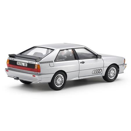 Audi Quattro  (1:24)