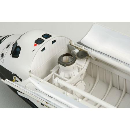 Space Shuttle Atlantis (1:100)