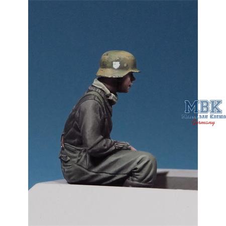 Waffen SS half-truck crewman for Sd.Kfz. 251 #1