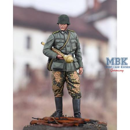 Waffen SS Soldier (WW II) No. 3