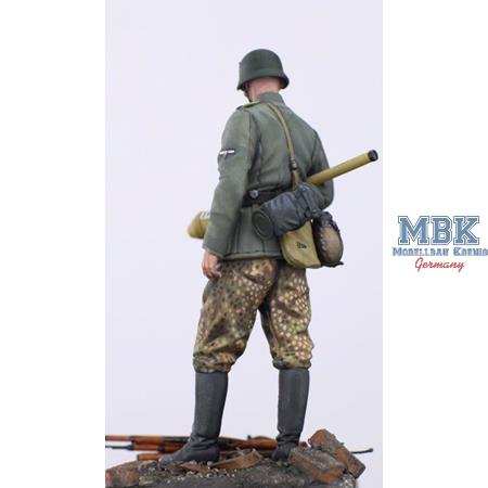Waffen SS Soldier (WW II) No. 3