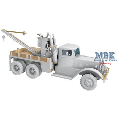 Heavy Wrecker Ward LaFrance M1000 Series 1