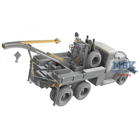 Heavy Wrecker Ward LaFrance M1000 Series 4