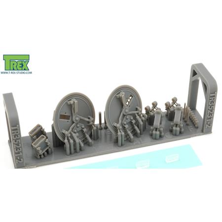 Tiger I Driver's / Radio Operator's Hatch (Dragon)