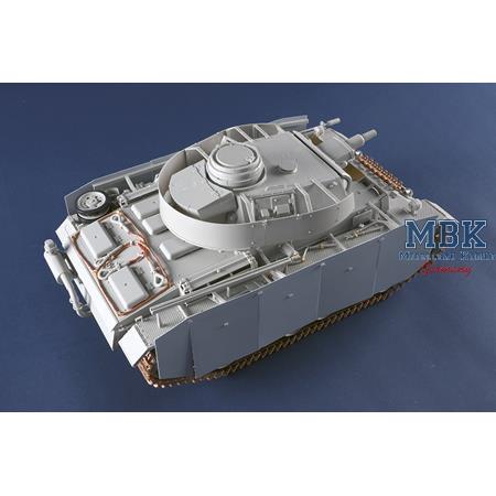 Pz.Kpfw.III Ausf.N 1:16