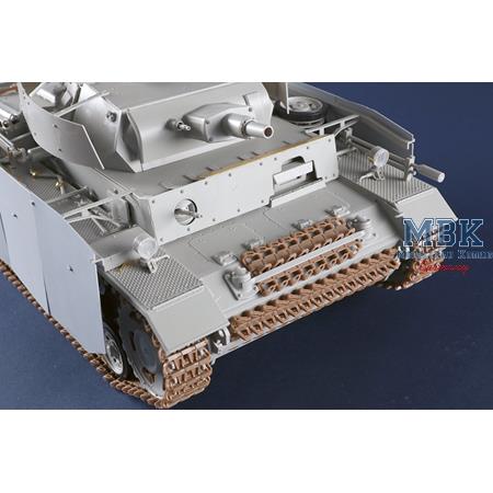 Pz.Kpfw.III Ausf.N 1:16