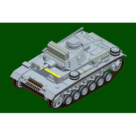 Pz.Kpfw.III Ausf.N - Tunisia 1:16