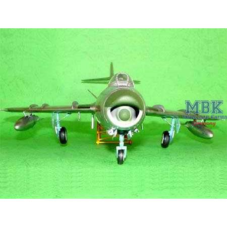 Mikoyan-Gurevich MiG-17PF "Fresco" [F-5A]