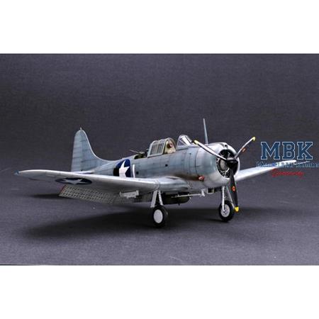Douglas SBD-1/2 "Dauntless"