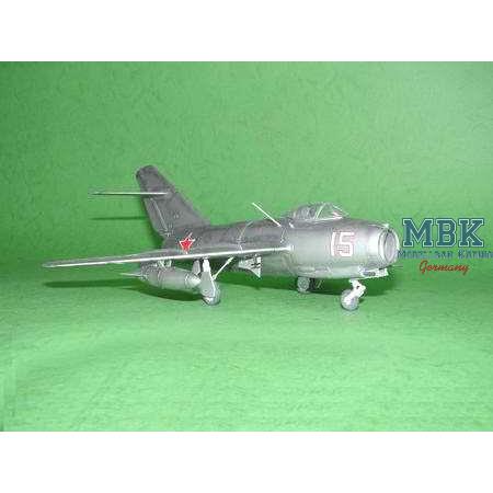 Mikoyan-Gurevich MiG-15 bis Fagot-B