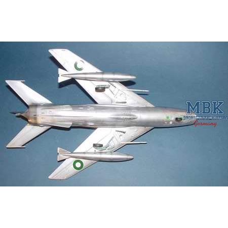 Shenyang FT-6 Trainer