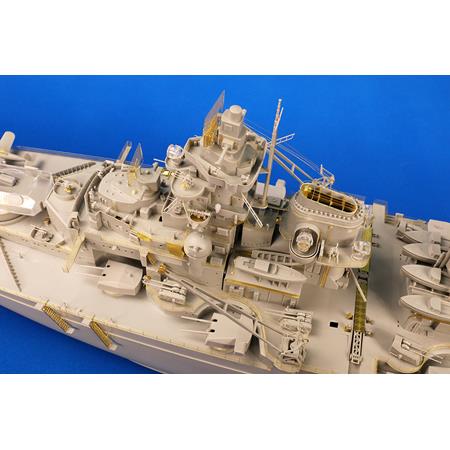 German Battleship Tirpitz (1:200)