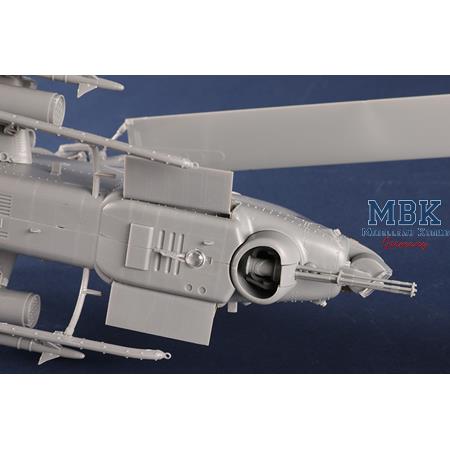 AH-1W Super Cobra (Turned Exhaust) (1:35)