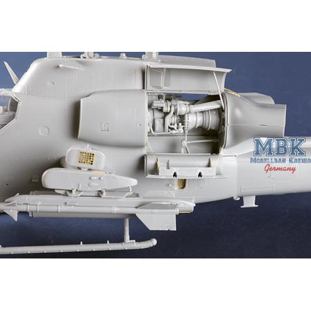 AH-1W Super Cobra (Turned Exhaust) (1:35)