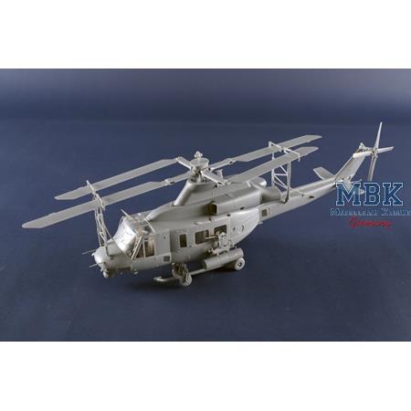Bell UH-1Y Venom (1:35)