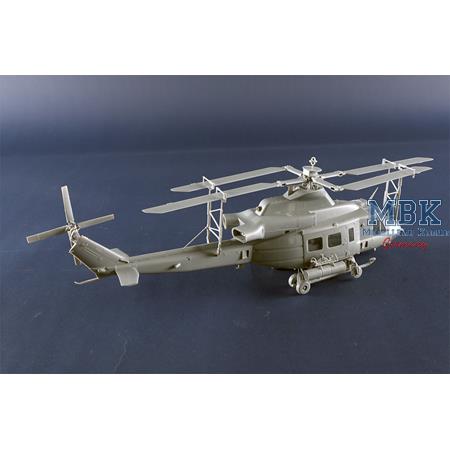 Bell UH-1Y Venom (1:35)