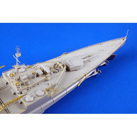 HMS Renown Battle-cruiser 1942