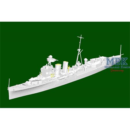 HMS Calcutta 1:700