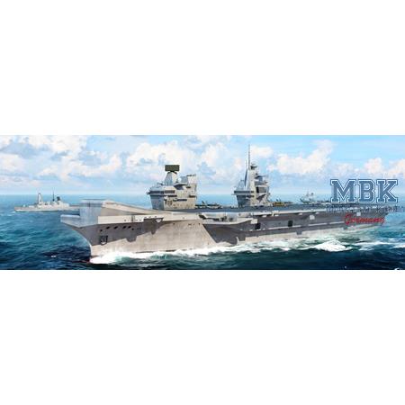 Queen Elizabeth Aircraft Carrier 1:700