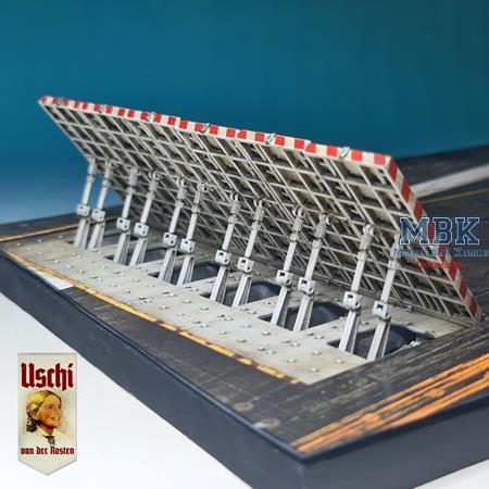 Carrier Deck mit Jet Blast Deflector (JBD) 1:72