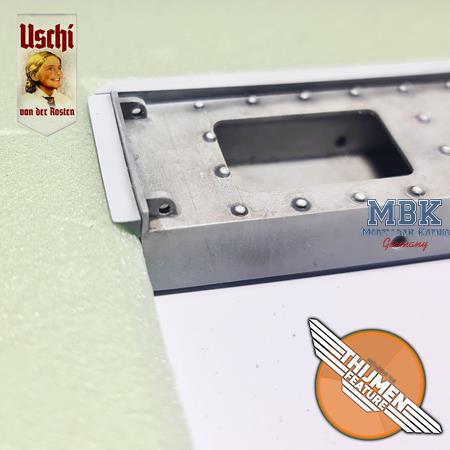 Carrier Deck mit Jet Blast Deflector (JBD) 1:72