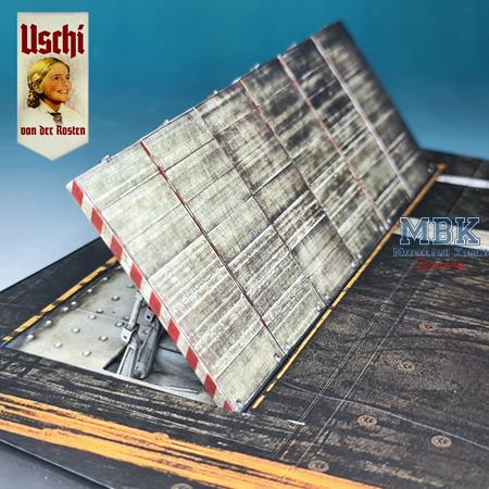 Carrier Deck mit Jet Blast Deflector (JBD) 1:48