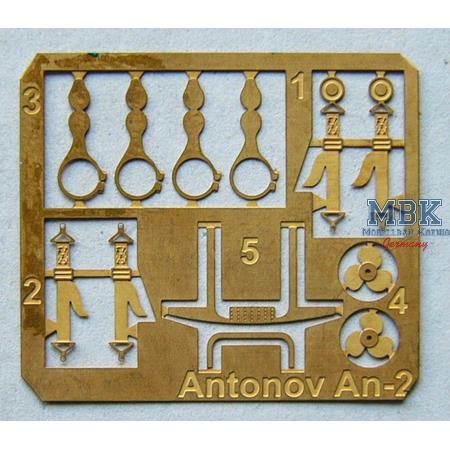 Antonov An-2 Colt 'Military' (Poland, Russia)