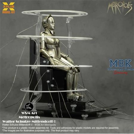 Maria from Metropolis seated 1:8