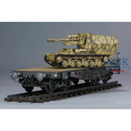 10.5 cm leFH 18/4 auf G.W. Lrs(f) w/SSy45 flatcar