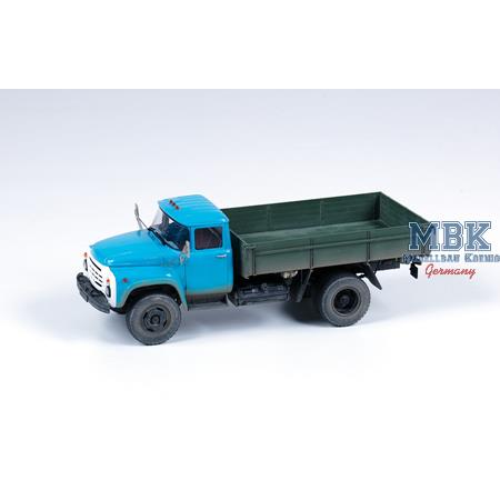 Soviet truck ZIL-130