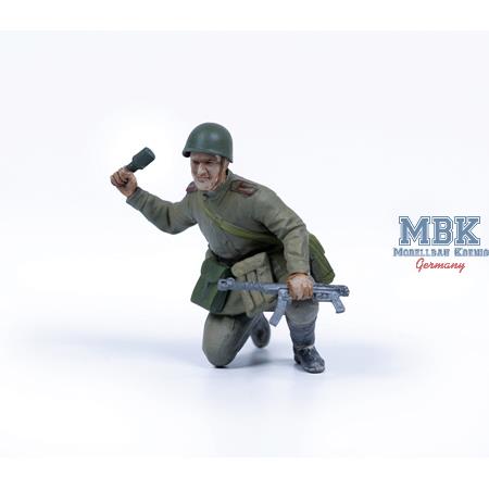 Soviet Infantry Berlin 1945