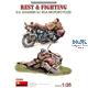 Rest&Fighting - U.S. Soldiers w/ WLA Motorcycles